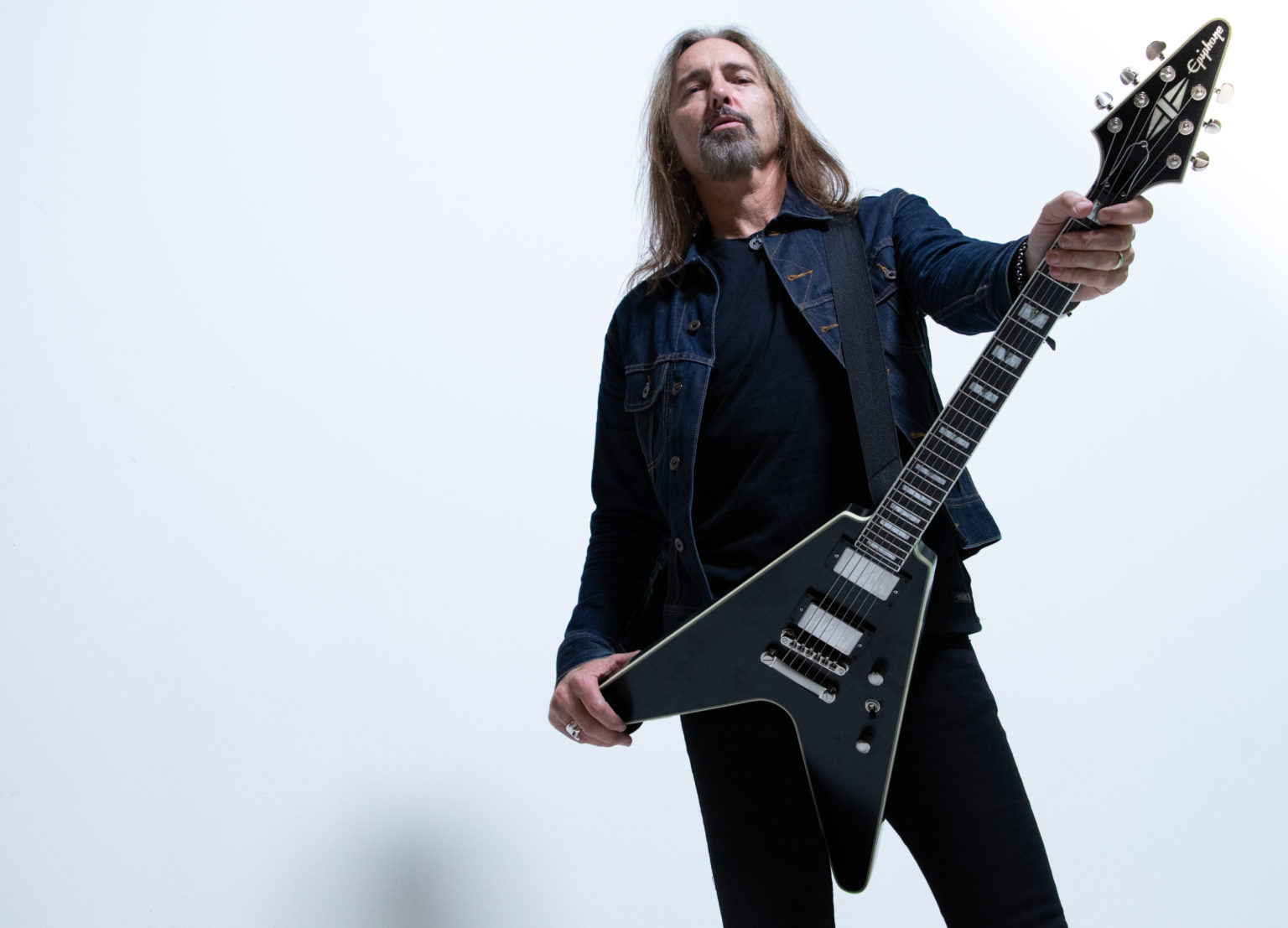 Damon Johnson of Lynyrd Skynyrd Straight8Entertainment